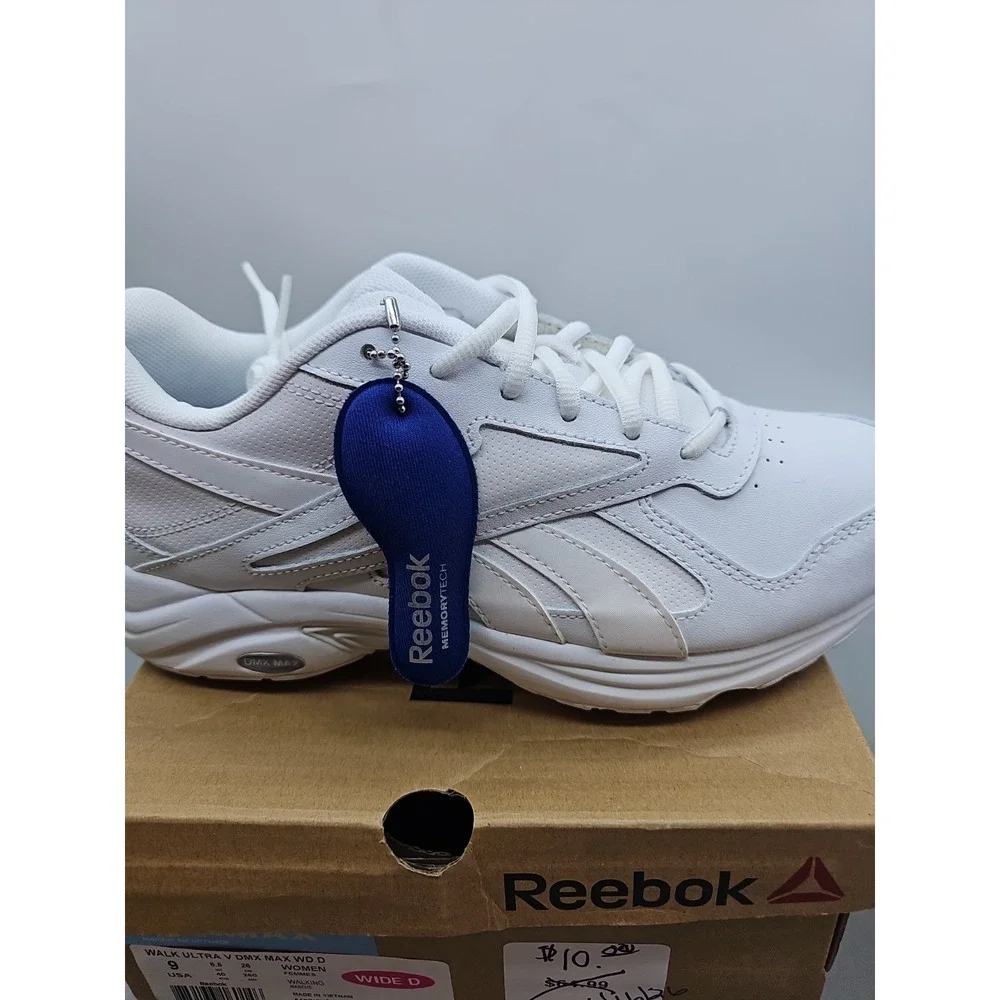 Reebok walk ultra